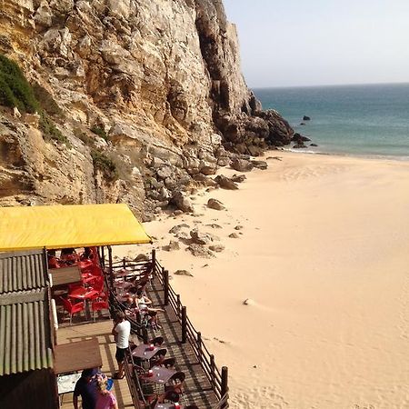 Beach Front Apartment 1 ساغريش المظهر الخارجي الصورة