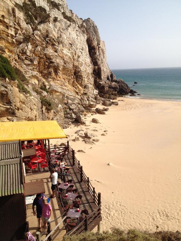 Beach Front Apartment 1 ساغريش المظهر الخارجي الصورة